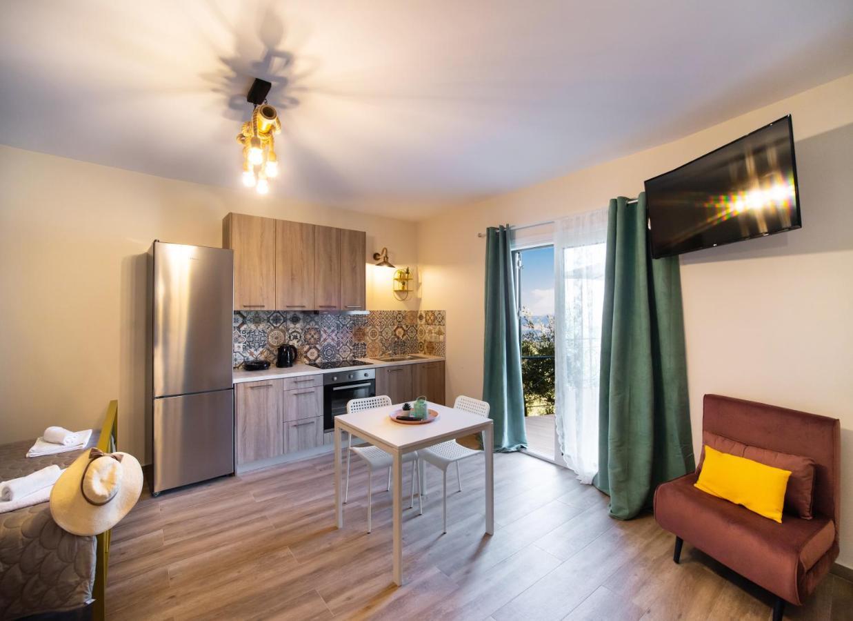 Casa De Blue Apartment Karia  Bagian luar foto