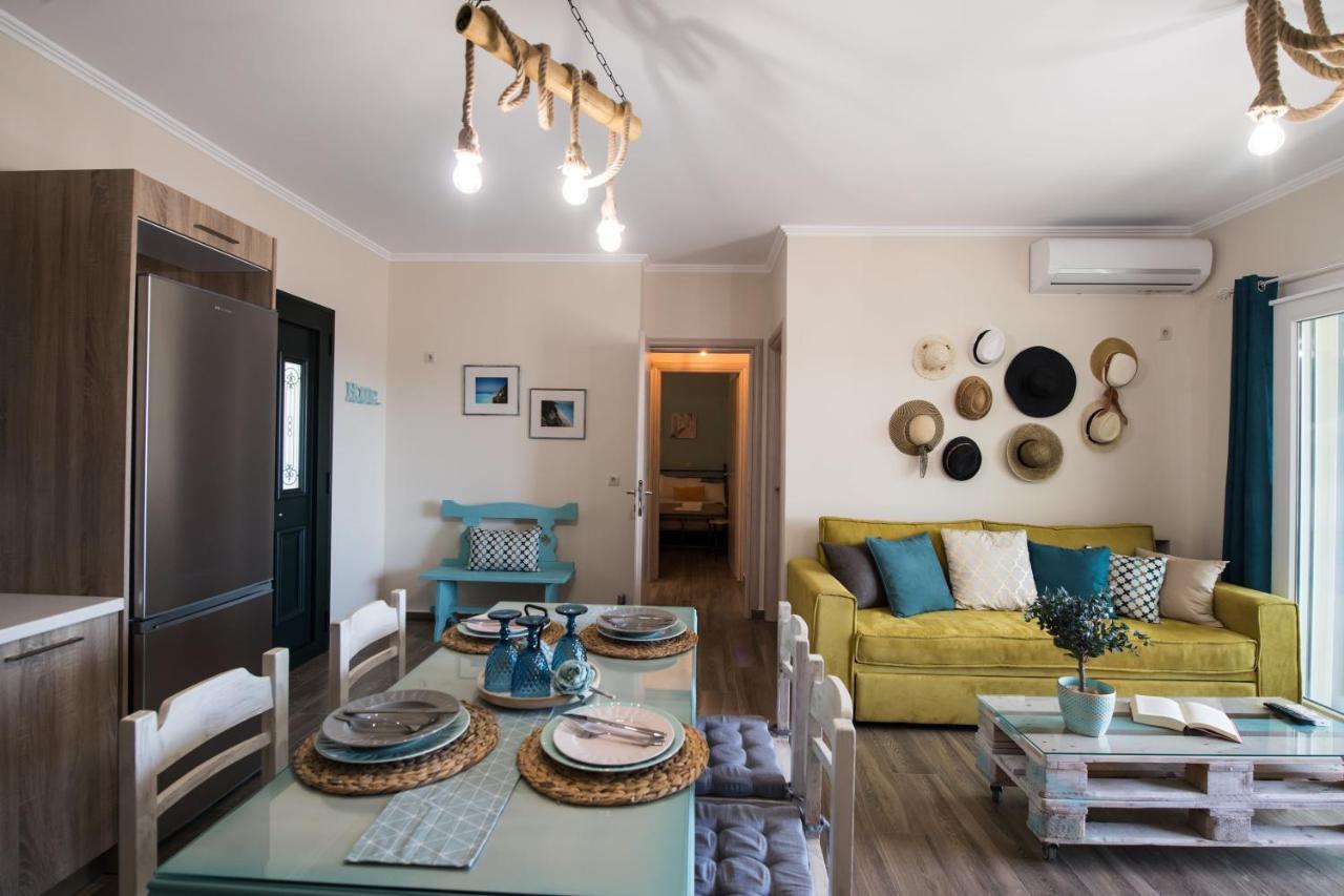 Casa De Blue Apartment Karia  Bagian luar foto